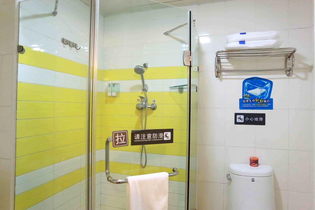 7Days Inn Huaihua West Bus Terminal Номер фото
